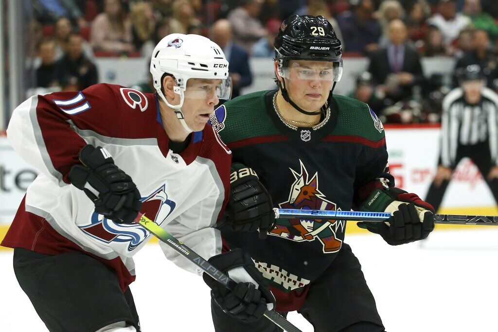 Colorado Avalanche (2) vs. Arizona Coyotes (7)